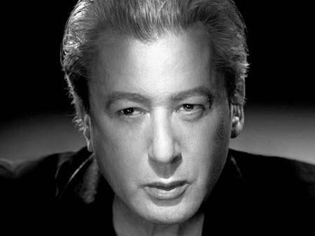 La mort de l'auteur-compositeur-interprète français Alain Bashung
