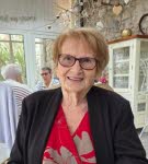 Mme Lydie Lorette