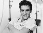 Le king du rock and roll Elvis Presley a posé son micro