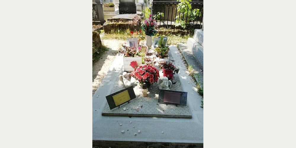 La tombe d'Anna Karina et Dennis Berry